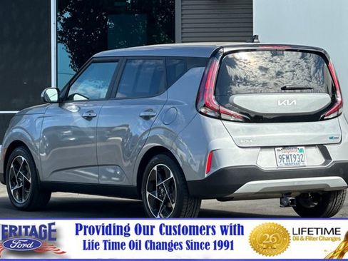 Used 2023 Kia Soul EX FWD image 6