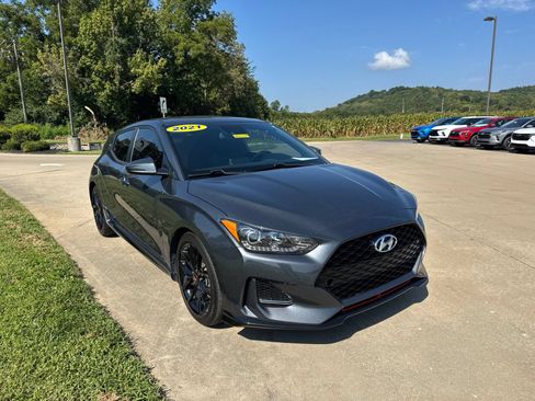 Used 2021 Hyundai Veloster Turbo R-Spec FWD image 3