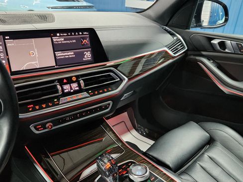 Used 2019 BMW X5 xDrive40i w/ Premium Package 2 image 29