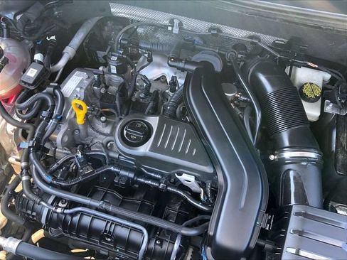 Certified 2024 Volkswagen Taos S AWD/4WD image 30