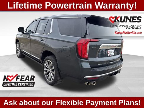 Used 2021 GMC Yukon Denali w/ Denali Premium Package AWD/4WD image 7