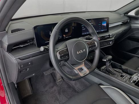 Used 2025 Kia K5 GT-Line image 12