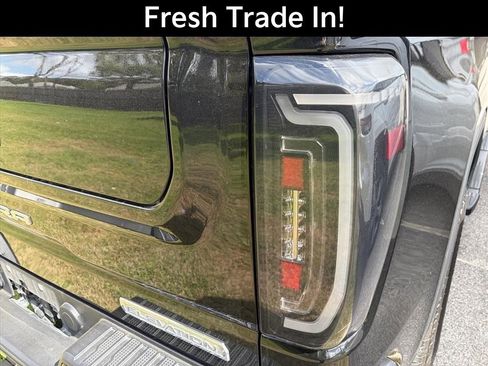 Certified 2024 GMC Sierra 1500 Elevation w/ Elevation Premium Package image 10