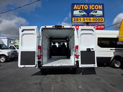 Used 2023 RAM ProMaster 3500 FWD image 12