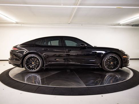 Certified 2023 Porsche Panamera GTS AWD/4WD image 8