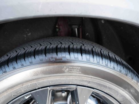Certified 2024 Honda HR-V Sport image 30