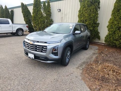 Used 2026 Chevrolet Equinox LT w/ LPO, Floor Liner Package image 3