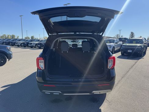 Certified 2024 Ford Explorer XLT w/ Equipment Group 202A image 22