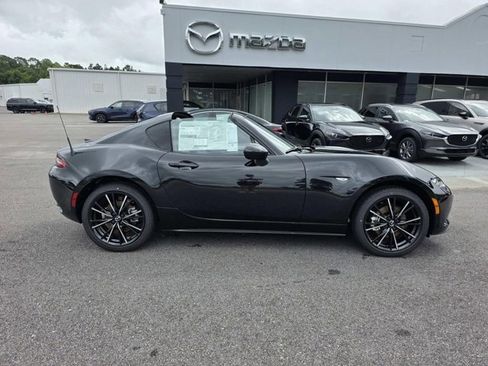 New 2026 MAZDA MX-5 Miata RF Grand Touring RWD image 2