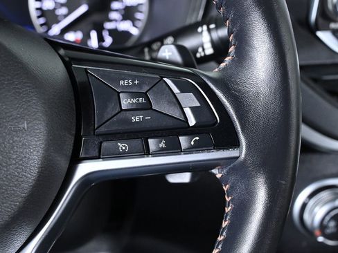 Used 2021 Nissan Altima 2.5 SR image 12