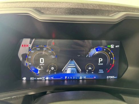 Used 2024 Chevrolet Colorado Trail Boss w/ Advanced Trailering Package image 14