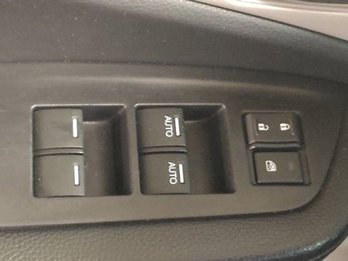 Used 2018 Honda Pilot EX-L image 27