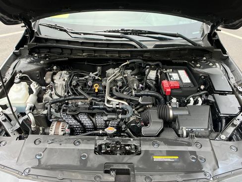Used 2023 Nissan Altima 2.5 SV w/ SV Premium Package FWD image 23