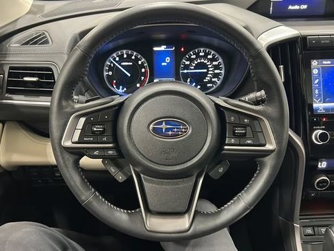 Used 2019 Subaru Ascent Limited AWD/4WD image 16
