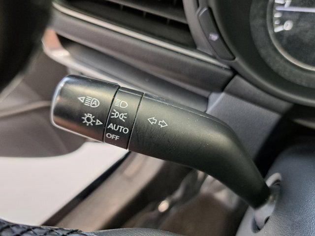 Used 2024 MAZDA MAZDA3 s FWD image 10