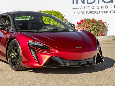 New 2025 McLaren Artura Spider image 7