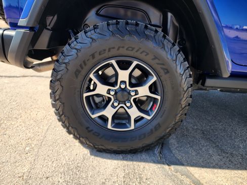 Used 2018 Jeep Wrangler Unlimited Rubicon image 11