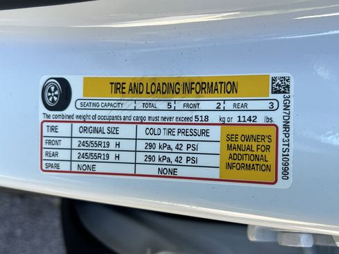 New 2026 Chevrolet Equinox EV LT image 35