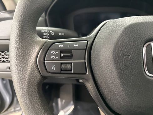 Used 2023 Honda Accord LX image 23