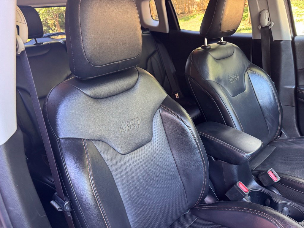 Used 2019 Jeep Compass Limited AWD/4WD image 29