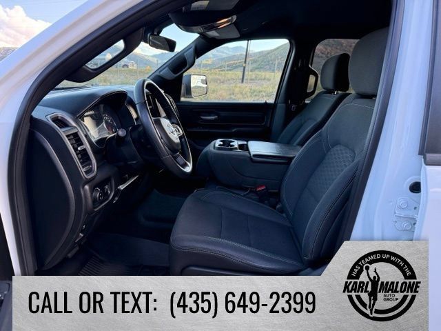 Used 2025 RAM 1500 Warlock AWD/4WD image 15