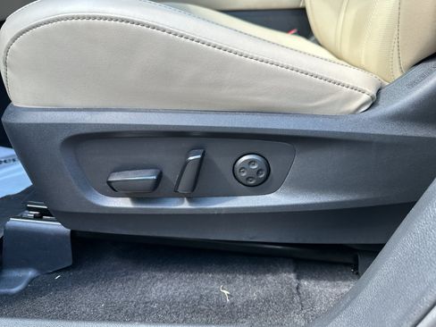 Used 2025 INFINITI QX60 Pure AWD/4WD image 12