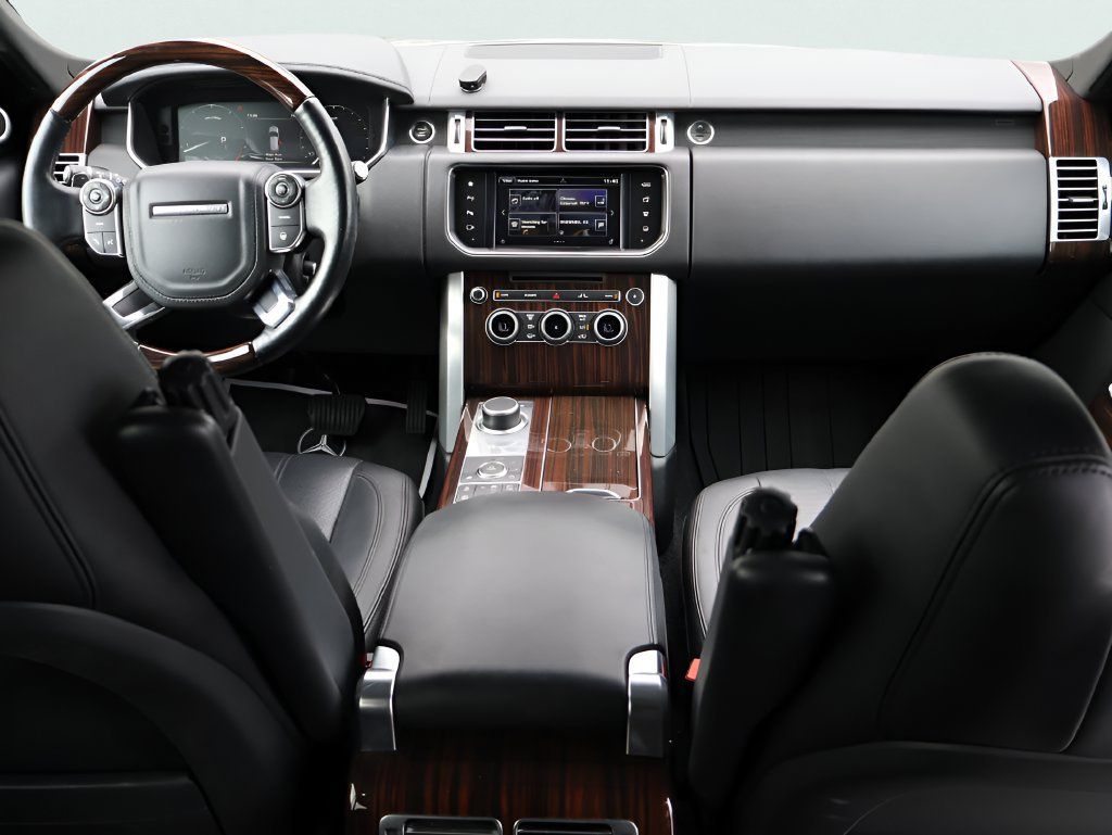 Used 2016 Land Rover Range Rover HSE AWD/4WD image 13