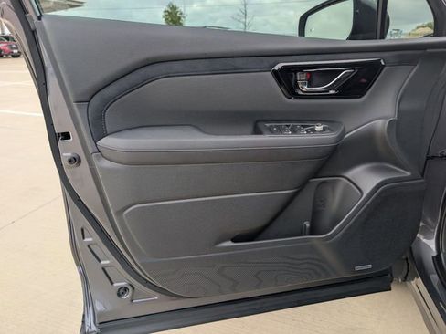 Certified 2025 Subaru Forester Limited image 21