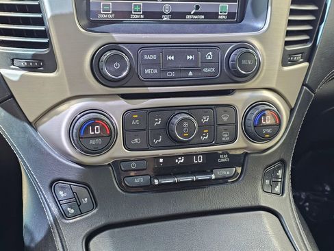 Used 2017 GMC Yukon Denali w/ Open Road Package AWD/4WD image 35
