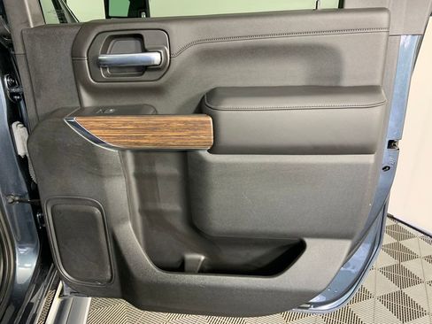 Used 2020 Chevrolet Silverado 3500 High Country AWD/4WD image 11