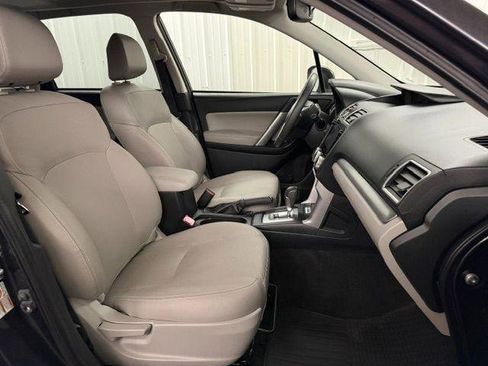 Used 2016 Subaru Forester 2.5i Limited AWD/4WD image 26
