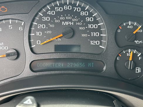 Used 2005 GMC Sierra 1500 SLT w/ Light Duty Power Package AWD/4WD image 20