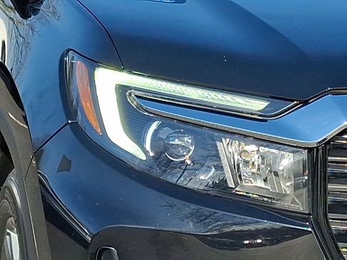 Used 2023 Honda Ridgeline RTL-E image 9