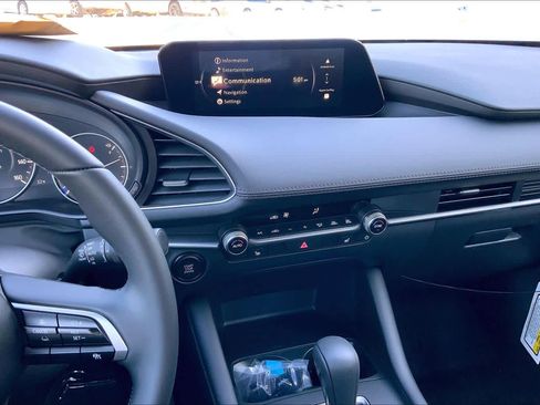 New 2026 MAZDA MAZDA3 2.5 S Preferred image 6