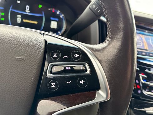 Used 2016 Cadillac Escalade Luxury image 28