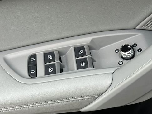 Used 2022 Audi Q5 2.0T Premium Plus w/ Premium Plus Package image 13