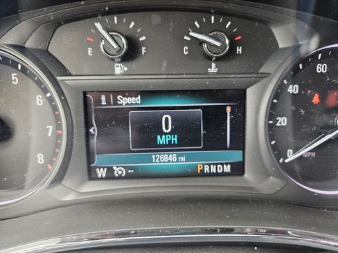 Used 2018 Buick Encore Essence FWD image 13