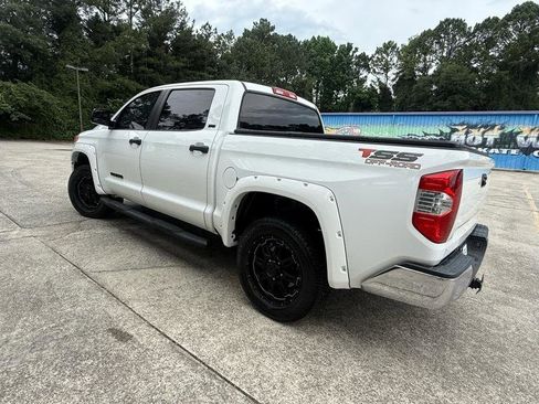 Used 2017 Toyota Tundra SR5 w/ SR5 Upgrade Package RWD image 13