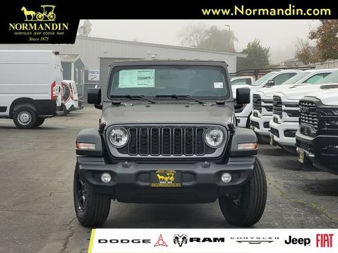 New 2026 Jeep Wrangler Sport AWD/4WD image 2
