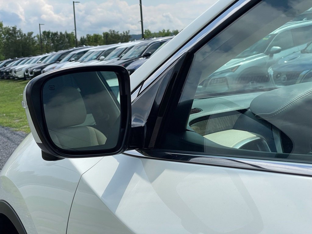 Certified 2023 Nissan Murano SL w/ SL Moonroof Package AWD/4WD image 31