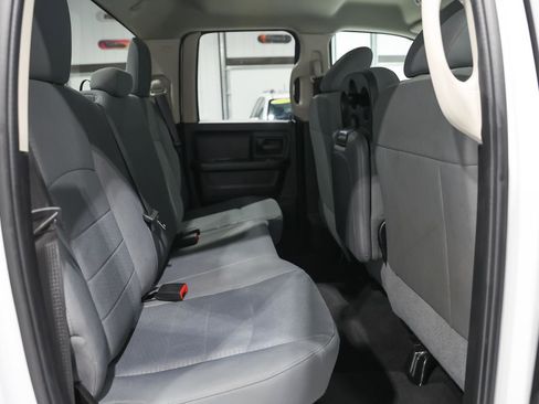 Used 2019 RAM 1500 Express image 27