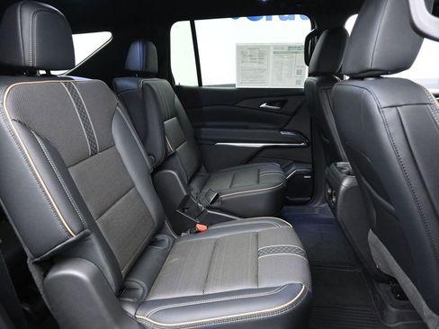 Certified 2025 Chevrolet Traverse High Country w/ LPO, Floor Liner Package image 7