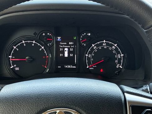 Used 2024 Toyota 4Runner SR5 RWD image 26