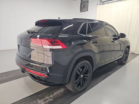 Used 2023 Volkswagen Atlas Cross Sport SEL R-Line AWD/4WD image 4