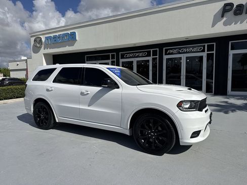 Used 2019 Dodge Durango R/T w/ Blacktop Package AWD/4WD image 6