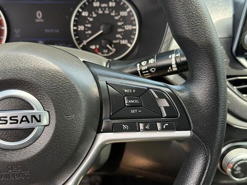 Used 2020 Nissan Altima 2.5 S FWD image 19