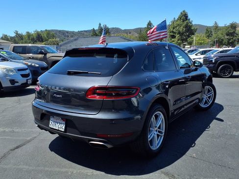 Used 2018 Porsche Macan AWD/4WD image 4