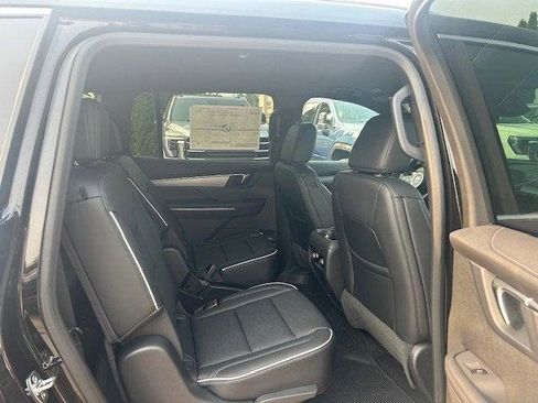 New 2026 Buick Enclave Preferred w/ Power Package image 12