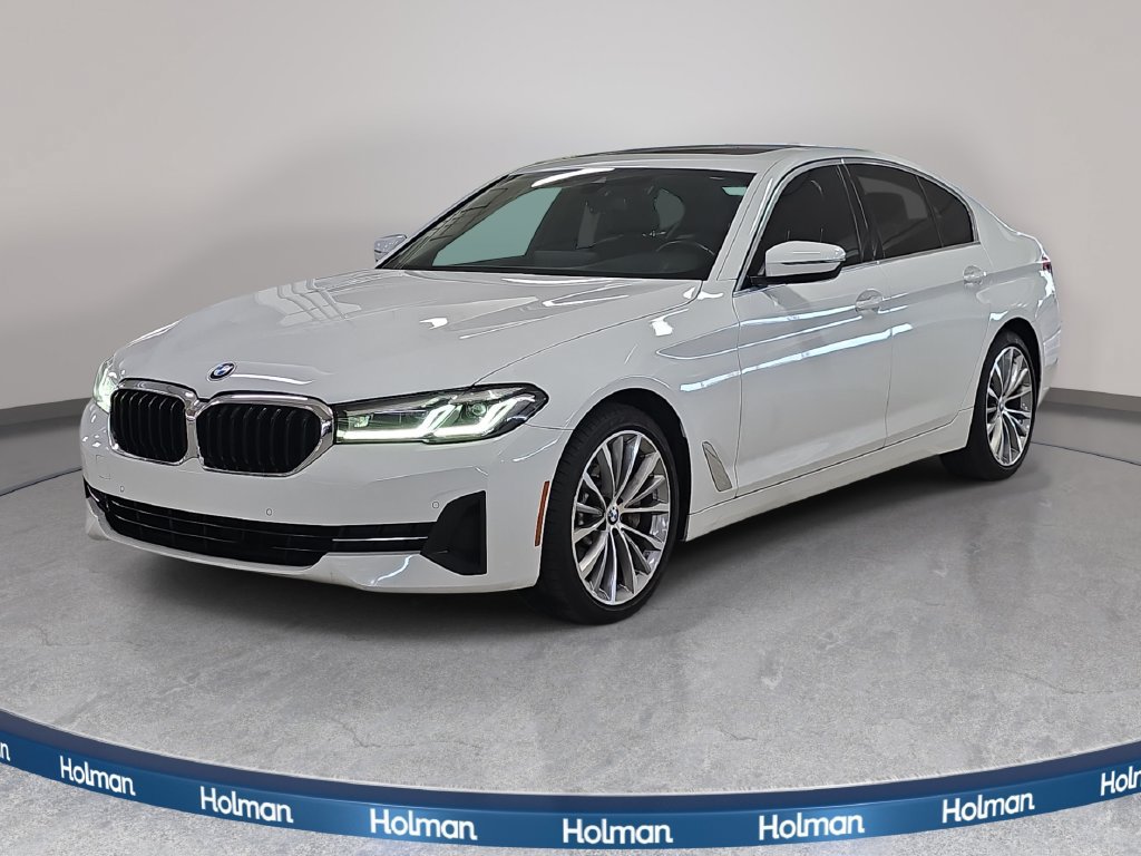 Certified 2022 BMW 530i w/ Premium Package RWD image 1