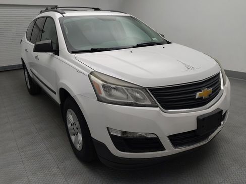 Used 2017 Chevrolet Traverse LS FWD image 14
